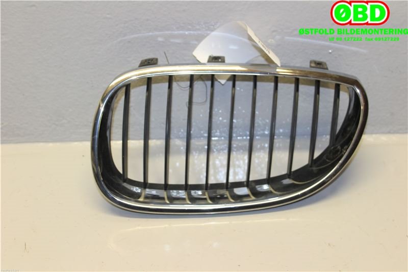 Grill venstre til BMW 5-Serie 2003-2010 (E60/E61) (E60/E61) (BMW|51 13 7 027 061|)