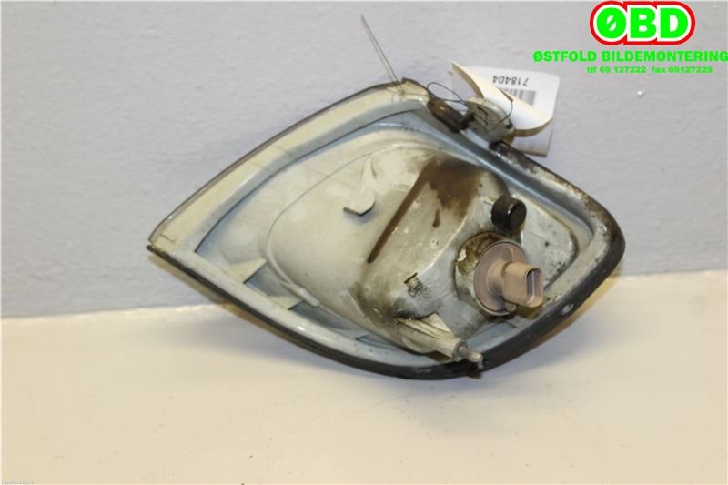Blinklykt høyre til Hyundai Trajet 2001-2007  (HYUNDAI|923023A010|)