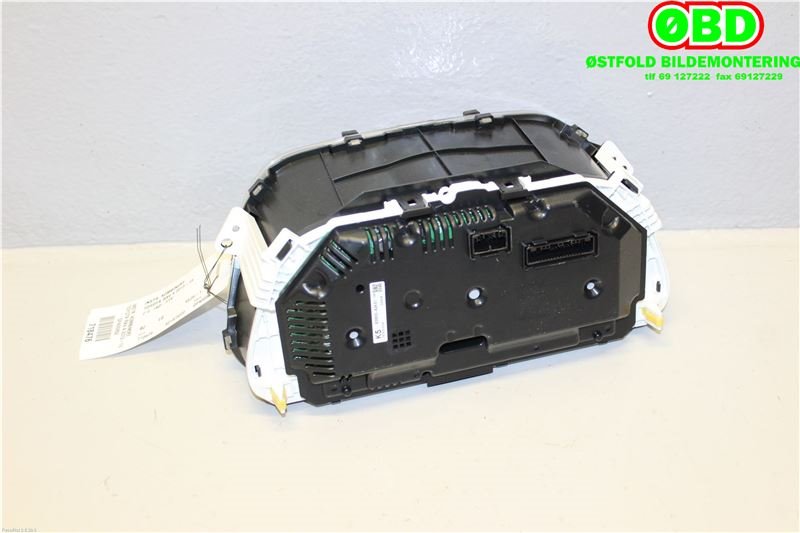 Instrumentpanel til Toyota RAV4 2013-2015 (Type IV, Fase 1)  (TOYOTA|8380042K51|)