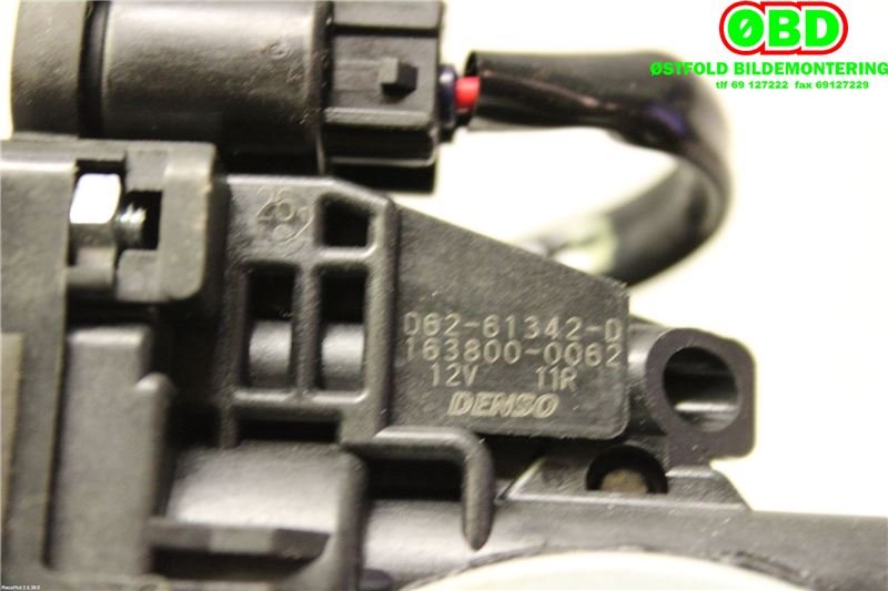 Baklukelås til Toyota RAV4 2013-2015 (Type IV, Fase 1)  (TOYOTA|6935028160|6935028161|1638000062)