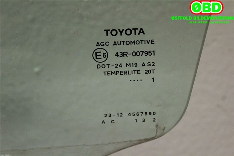 Siderute venstre foran til Toyota Auris 2010-2012 (Type I, Fase 2)  (TOYOTA|6810202230|)