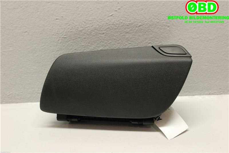 Hanskerom til Opel Mokka 2012-2016 (Type I, Fase 1) (OPEL|95048858|2271136|)