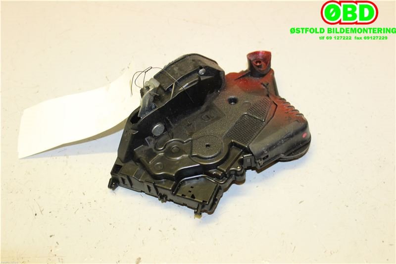 Låsekasse høyre foran til Toyota Prius 2004-2009 (Type II) (COMBI) (COMBI) (TOYOTA|6903047081|)