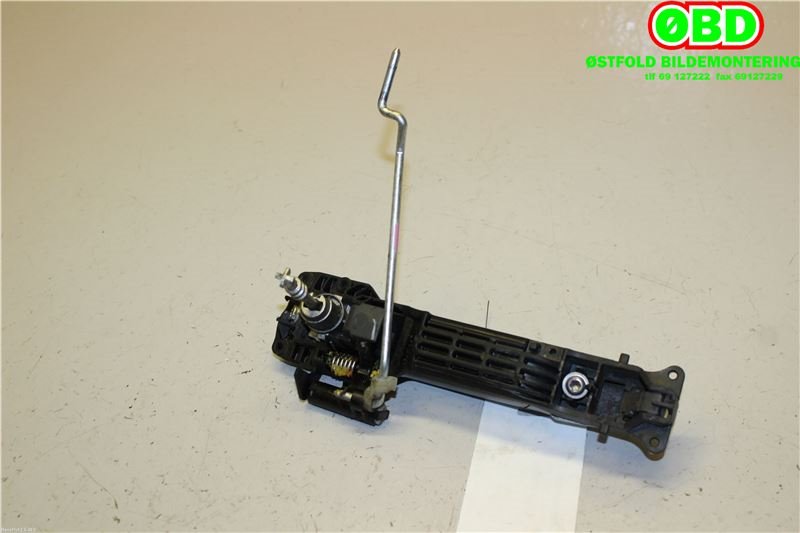 Dørhåndtak utv høyre foran til Toyota Yaris 2006-2009 (Type II, Fase 1)  (TOYOTA|692110D901|692010D030|)