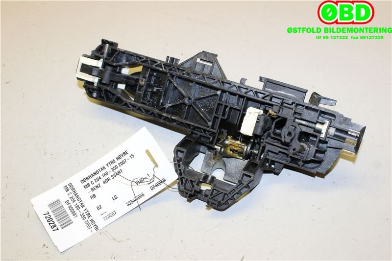 Dørhåndtak utv høyre bak til Mercedes C-Klasse 2007-2011 (Fase 1) (W204) (W204) (MERCEDES|A 204 760 02 70|A 204 760 24 34|)