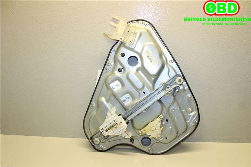 Ruteheis til Hyundai i30 2007-2012 (Type I)  (HYUNDAI|834812L010|)