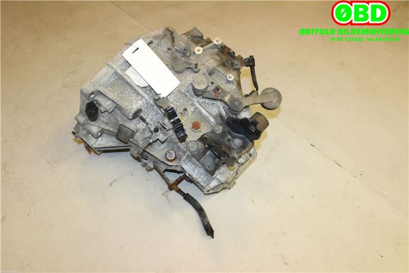 Girkasse manuell 6-trinn til Toyota Verso-S 2011-2015 (COMBI) (COMBI) (TOYOTA|3030052831|)