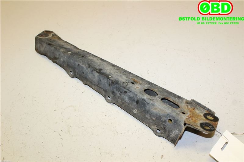 Forstilling til Toyota Auris 2013-2015 (Type II, Fase 1)  (TOYOTA|)
