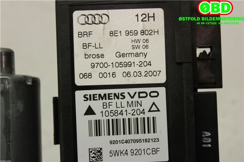 Ruteheis høyre foran til Audi A4 2004-2008 (Type III) (B7) (B7) (AUDI|8E1 959 802 G||8E1959802H)