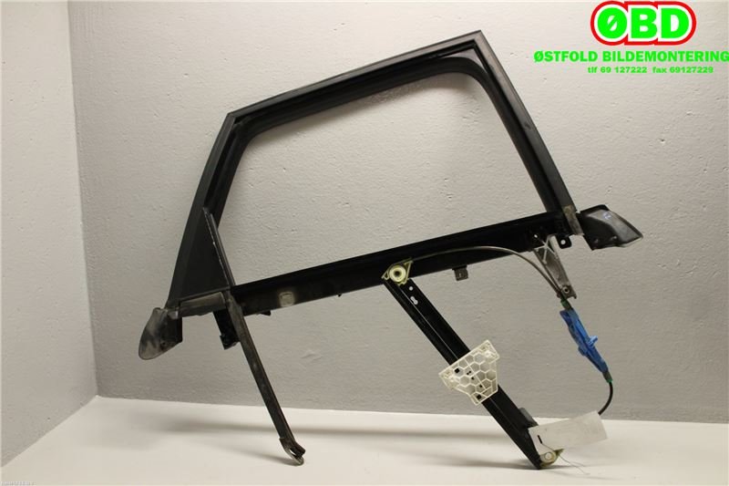 Ruteheis til Audi A4 2004-2008 (Type III) (B7) (B7) (AUDI|8E0839462C|)