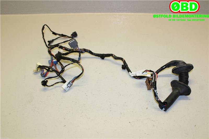 Ledningsnett til Mitsubishi Outlander 2010-2012 (Type II, Fase 2) (MITSUBISHI|8512B427|)