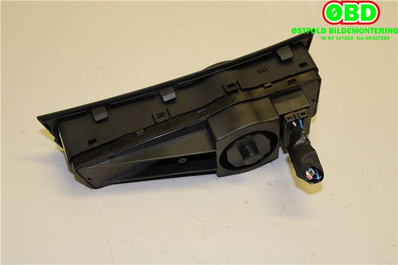 Bryter lys til Hyundai i40 2012-2017  (HYUNDAI|933003Z050RY||933003Z050)