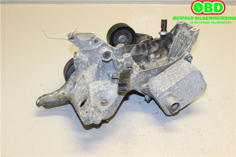 Dynamobrakett til Audi A5 2007-2016 (Type I)  (AUDI|06H 903 143 H|)