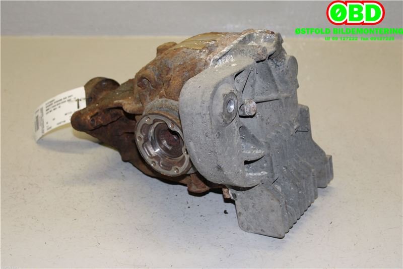 Kardang klokke bak til BMW 5-Serie 2003-2010 (E60/E61) (E60/E61) (BMW|33 10 7 560 591|)