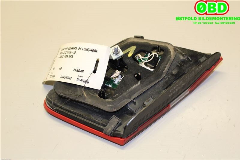 Baklykt venstre indre til Mercedes E-Klasse 2009-2013 (Fase 1) (W212) (W212) (MERCEDES|A 212 820 07 64|A 212 906 01 58|2128200764)