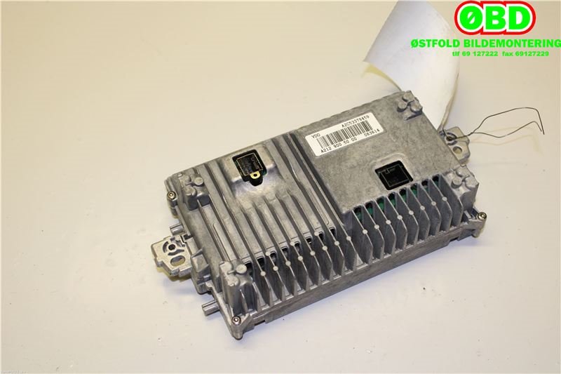 Bilstereo navigasjon til Mercedes E-Klasse 2009-2013 (Fase 1) (W212) (W212) (MERCEDES|A 212 900 50 00|A 212 900 90 22|2129005000)