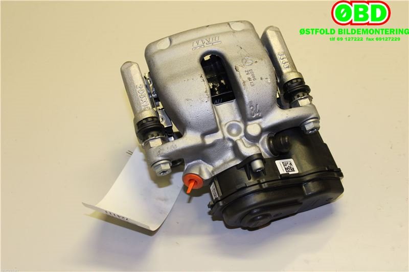 Bremsecaliper venstre bak til Mercedes GLA 2014-2020 (X156) (X156) (MERCEDES|A 000 423 23 81|)