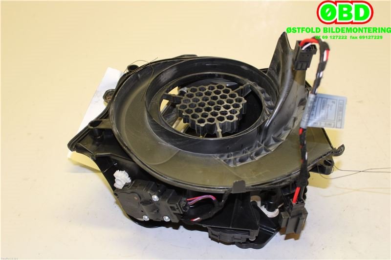 Diverse deler til BMW 5-Serie 2010-2017 (F10/F11) (F10/F11) (BMW||64119243950)