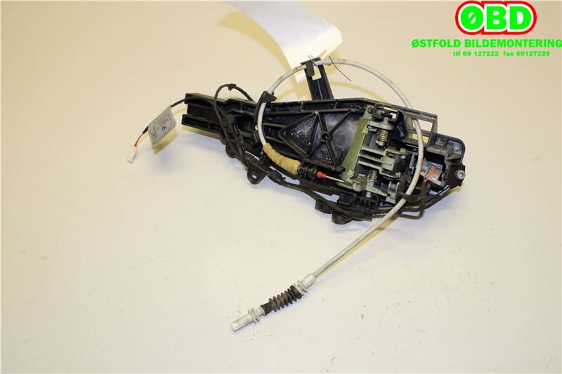 Dørhåndtak utv høyre bak til BMW 3-Serie 2005-2011 (E90/E91/E92/E93) (E90/E91/E92/E93) (BMW|51 21 7 207 562|)