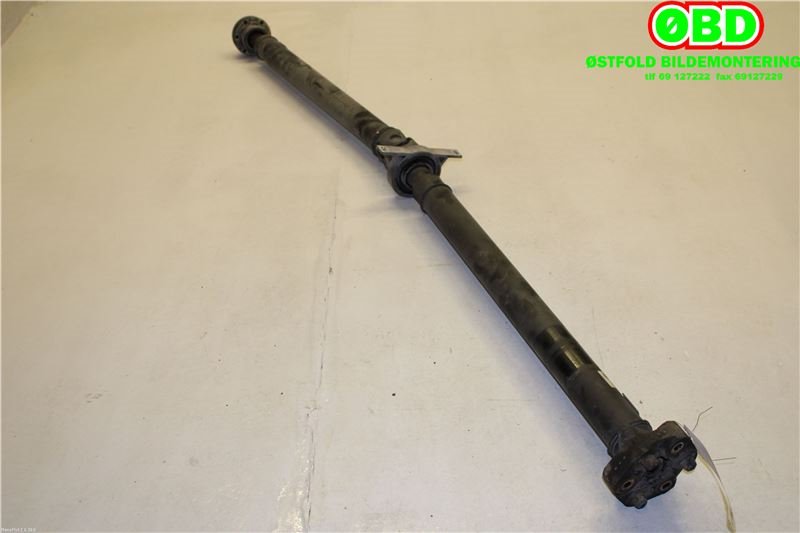 Mellomaksel til BMW 5-Serie 2003-2010 (E60/E61) (E60/E61) (BMW|26107573574|)