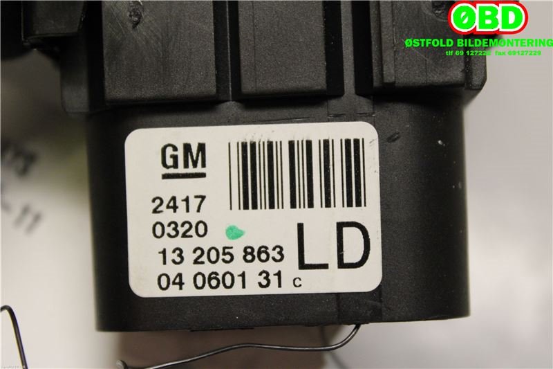 Bryter lys til Opel Zafira B 2005-2011  (OPEL|93185579|6240335|13205863)