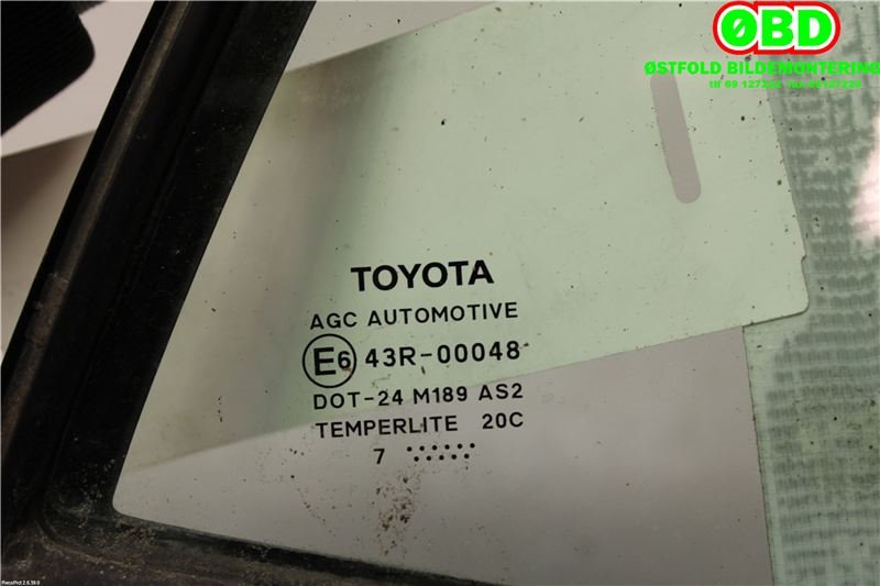 Diverse deler til Toyota Auris 2007-2010 (Type I, Fase 1)  (TOYOTA|6812302170|)