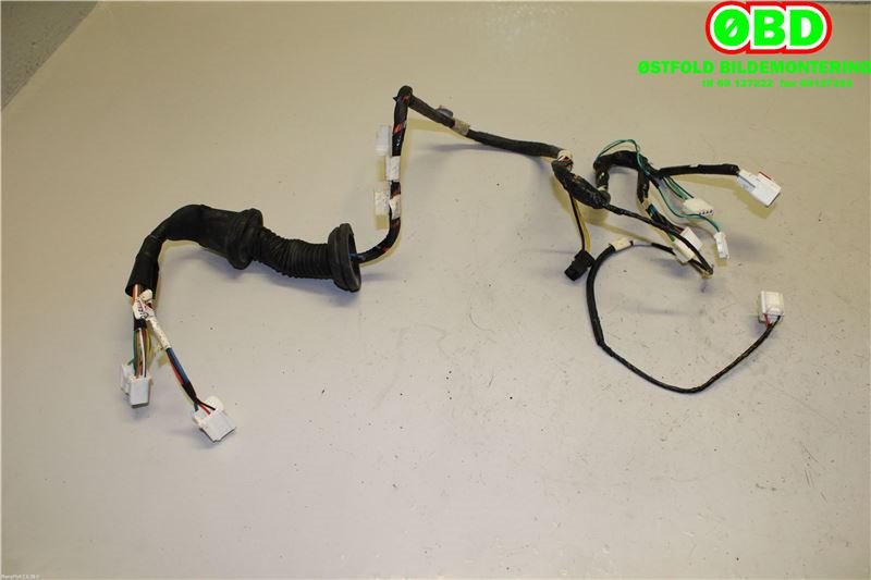Ledningsnett til Toyota RAV4 2006-2009 (Type III, Fase 1) (TOYOTA|8215142870|)