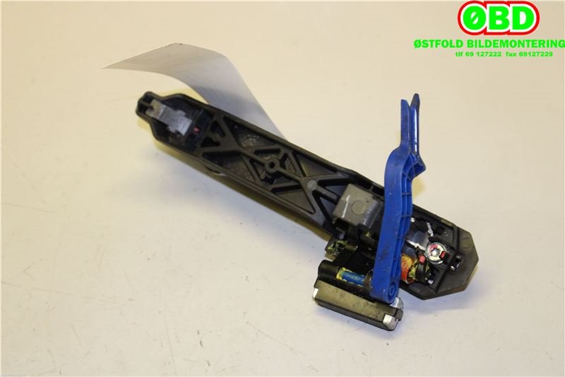 Dørhåndtak utv venstre bak til Toyota Yaris 2006-2009 (Type II, Fase 1)  (TOYOTA|692110D901|692040D030|)
