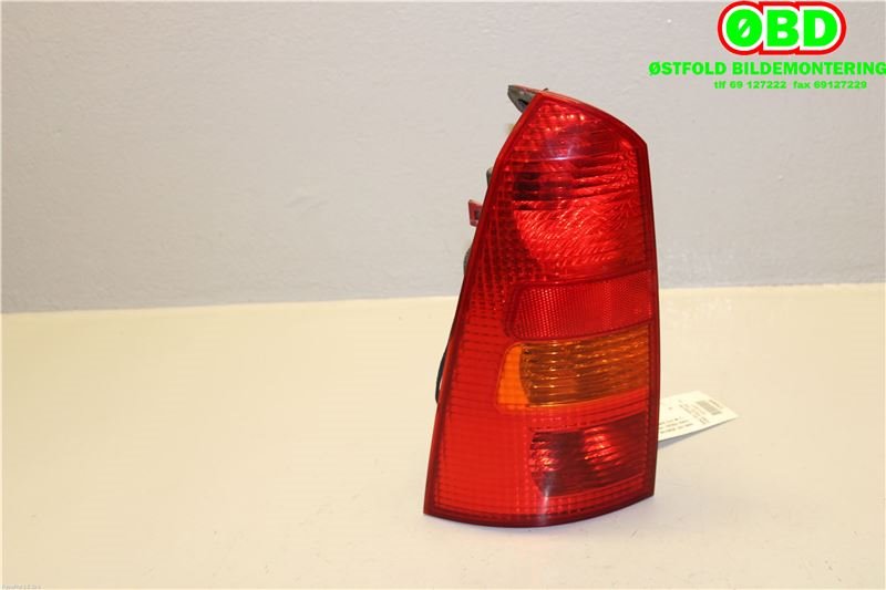 Baklykt venstre til Ford Focus 1998-2004 (Type I) (FORD|1233323|)