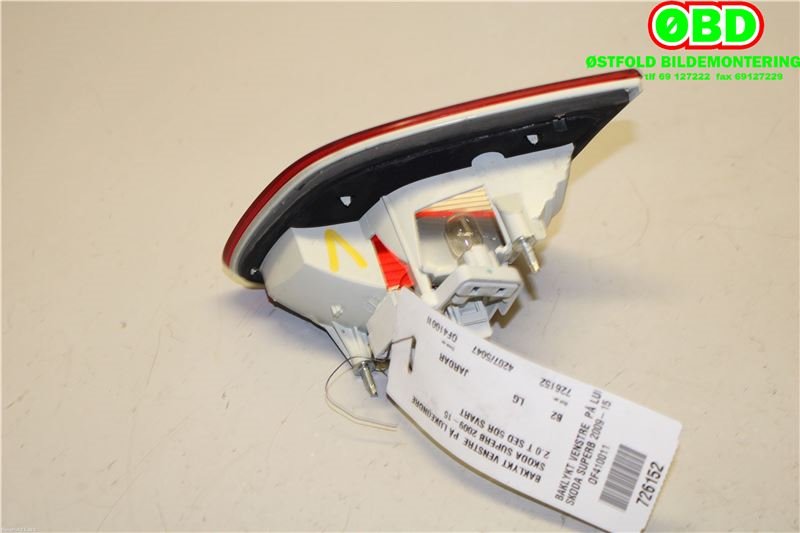 Baklykt venstre indre til Škoda Superb 2008-2015 (Type II)  (SKODA|3T5 945 107||3T5945093)