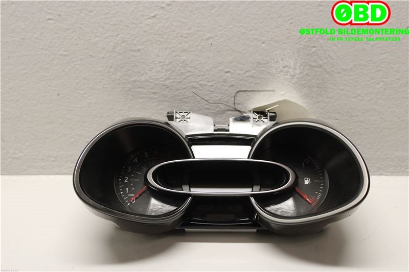 Instrumentpanel til Renault Clio 2016-2019 (Type IV, Fase 2) (RENAULT|248107361R|248101596R)
