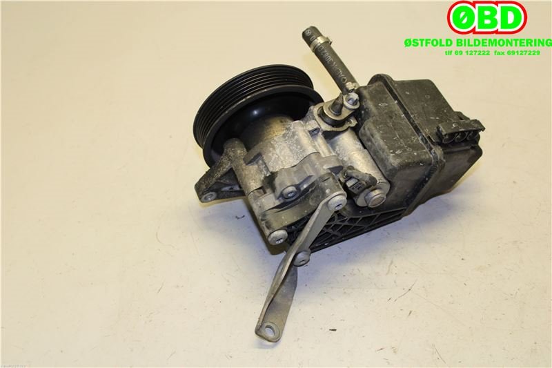 Servo pumpe mekanisk til Mercedes E-Klasse 2009-2013 (Fase 1) (W212) (W212) (MERCEDES|A 006 466 46 01|)