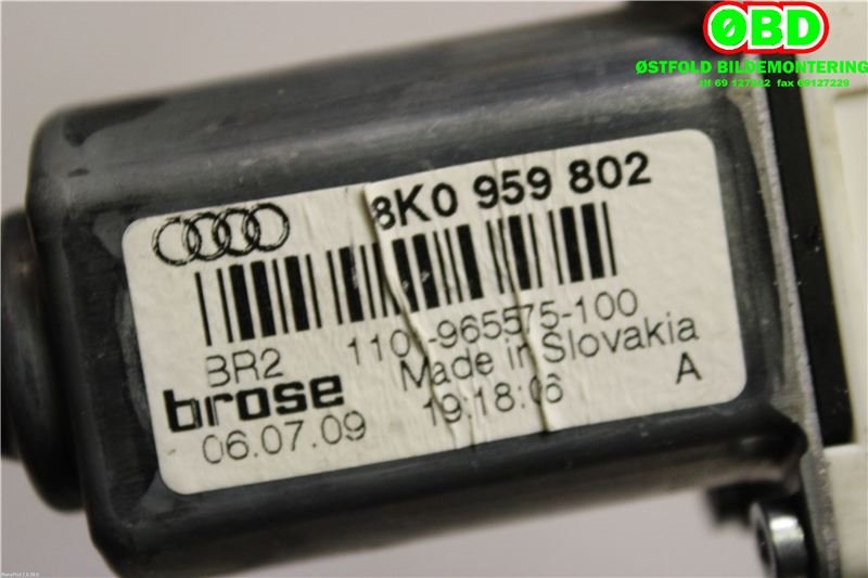 Ruteheis høyre foran til Škoda Superb 2008-2015 (Type II) (SKODA|8K0 959 802||8K0959802)