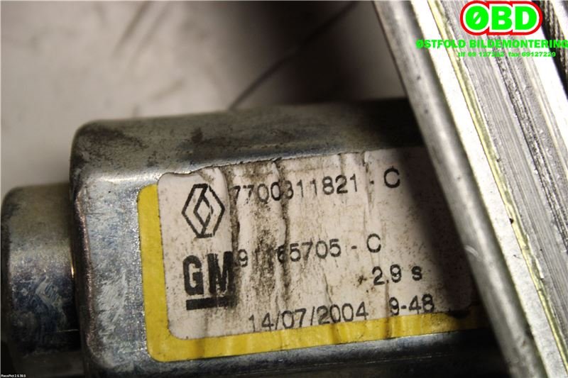 Ruteheis høyre foran til Renault Trafic 2001-2006  (RENAULT|7700311821|)