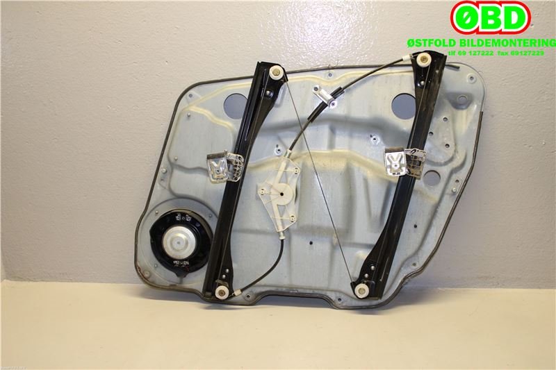 Ruteheis til Mercedes ML 2005-2011 (W164) (W164) (MERCEDES|A 164 720 11 79|)
