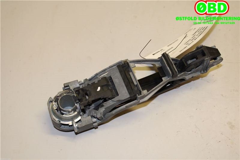Dørhåndtak utv høyre foran til VW Polo 2005-2009 (Type IV, Fase 2) (VOLKSWAGEN|3B0 837 207 G|6Q0 837 886 A|)