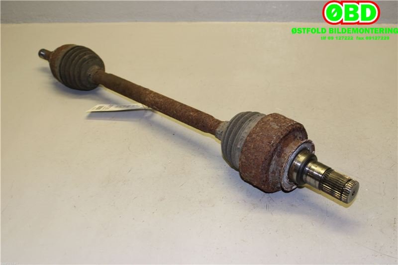 Drivaksel høyre bak til Mercedes ML 2005-2011 (W164) (W164) (MERCEDES|A 164 350 18 10|)