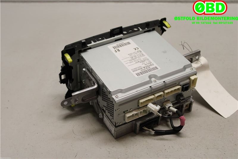 Bilstereo navigasjon til Toyota Yaris 2014-2020 (Type III, Fase 2)  (TOYOTA|861400D230|)