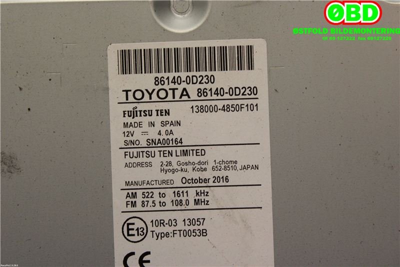 Bilstereo navigasjon til Toyota Yaris 2014-2020 (Type III, Fase 2)  (TOYOTA|861400D230|)