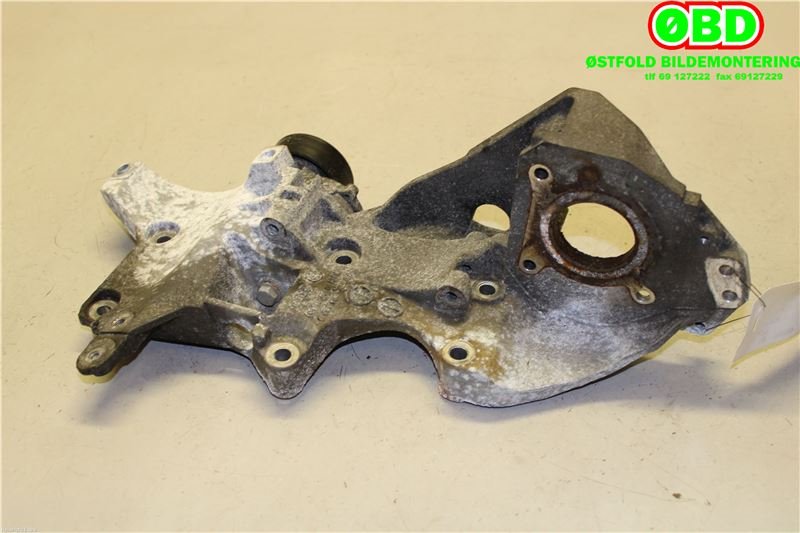 Dynamobrakett til VW Golf VI 2008-2012  (03L 903 139 Q||03L903143Q)