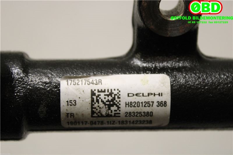 Dyseskinne (fuelrail) til Renault Master 2014-->> (Type III, Fase 2)  (RENAULT|175217543R|8201257368)