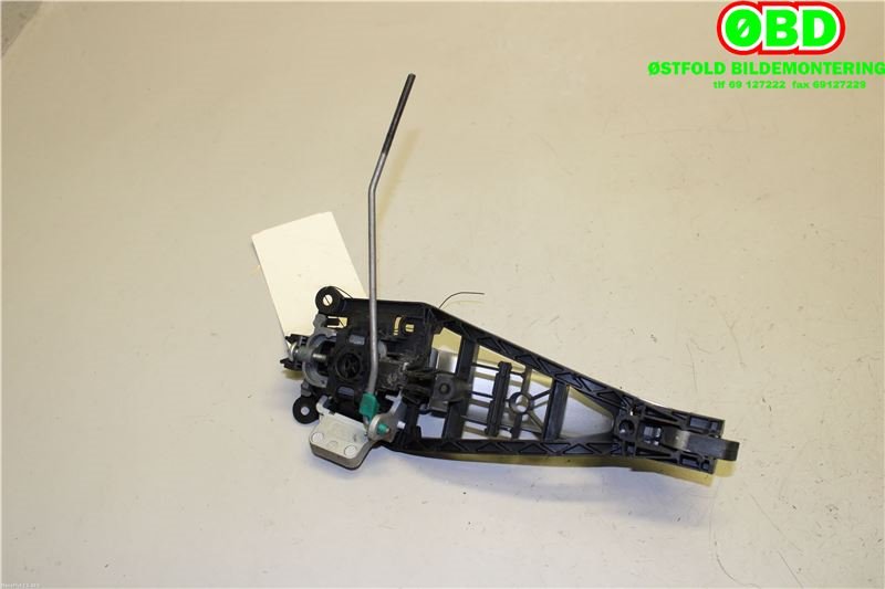 Dørhåndtak utv høyre foran til Opel Corsa D 2006-2014 (OPEL|13255661|138685|)