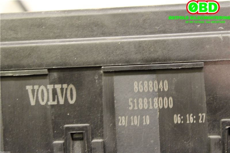 Sikringsboks til Volvo V50 2007-2012 (Fase 2)  (VOLVO|8688040|)