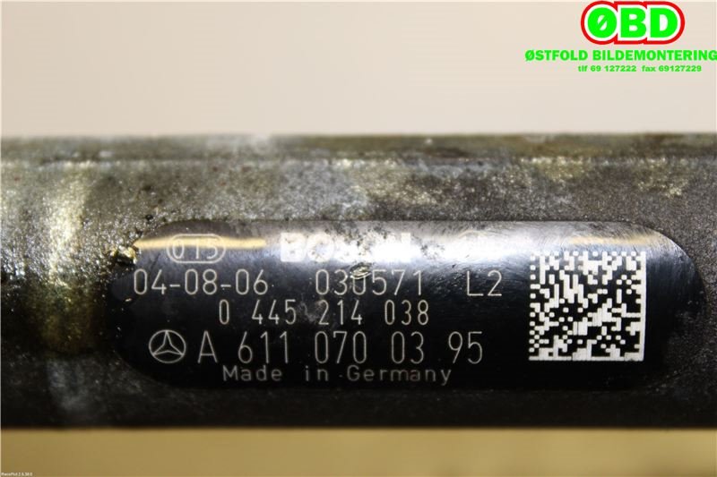 Dyseskinne (fuelrail) til Mercedes C-Klasse 2004-2007 (Fase 2) (W203) (W203) (MERCEDES|A 611 070 03 95|A 646 070 10 95|6110700395)