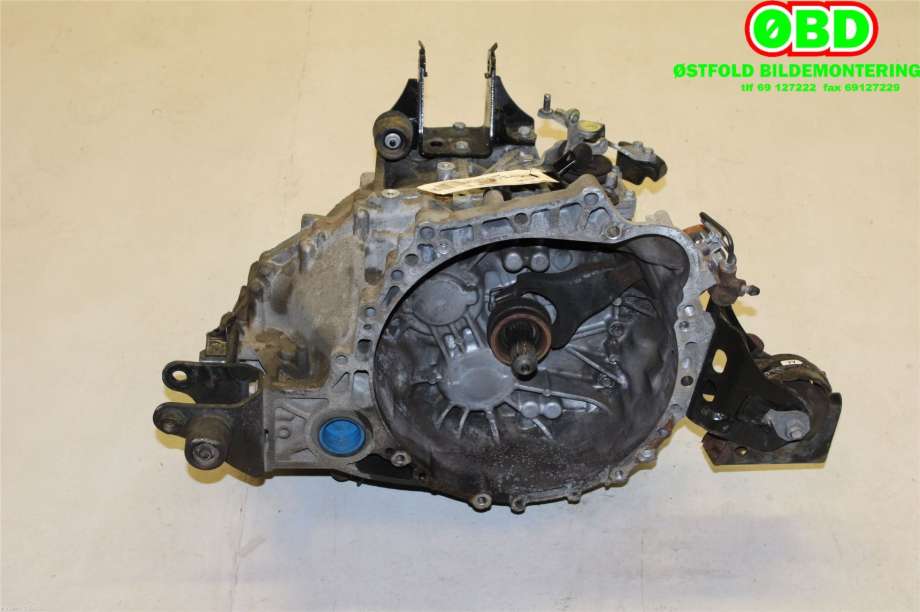 Girkasse manuell 6-trinn til Toyota Avensis 2009-2015 (Type III, Fase 1) (TOYOTA|3030020A90|)