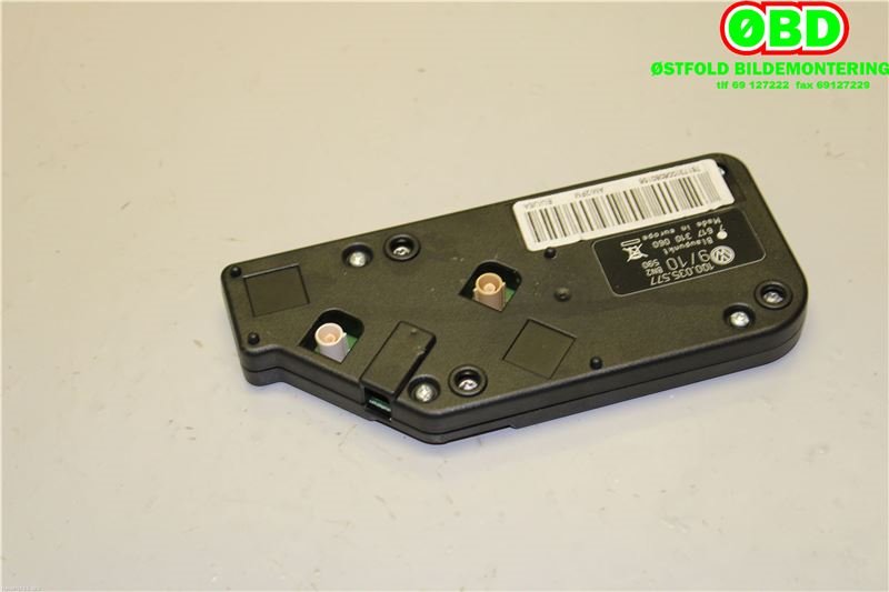 Antenne forsterker til VW EOS, 2006-2013  (VOLKSWAGEN|1Q0 035 577)