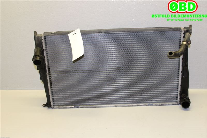 Radiator (automat gir) til BMW X1 2009-2015 (E84) (E84) (BMW|17 11 7 788 903|)