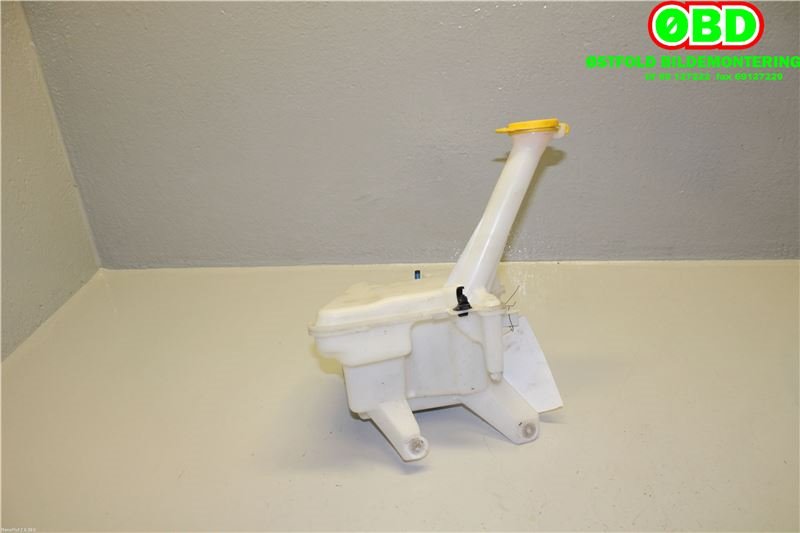 Spylertank til Toyota Yaris 2014-2020 (Type III, Fase 2)  (TOYOTA|853150D170|)