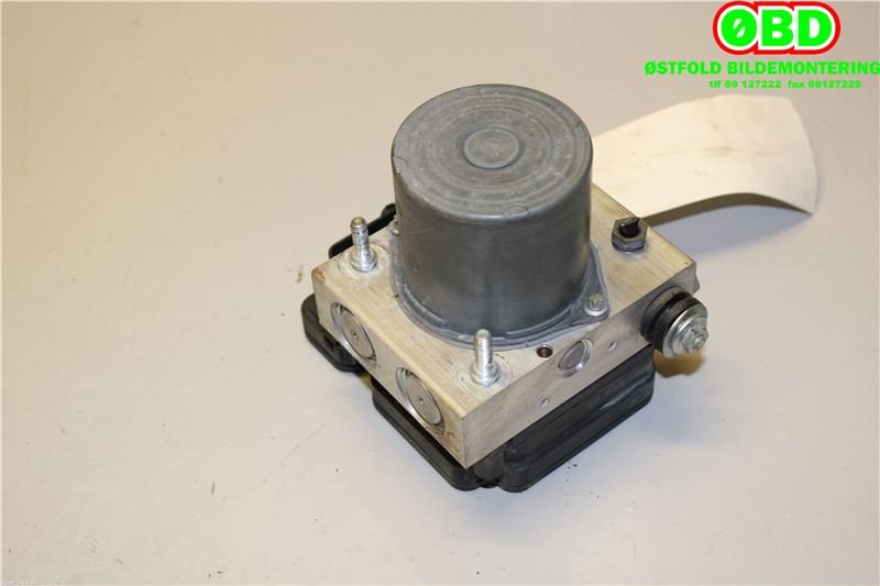 ABS sentral til Mercedes Vito 2014-->> (W447) (W447) (MERCEDES|A 447 900 39 02|A 447 900 63 16|4479003802)