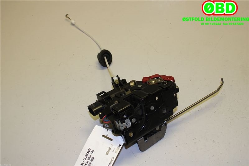 Låsekasse høyre foran til Audi A4 2001-2004 (Type II) (B6) (B6) (AUDI|8E1 837 016 C|)